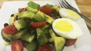 Simple Healthy Avocado Salad | රසවත් අලිගැටපෙර සලාදය​....