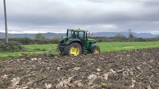 John Deere 6800