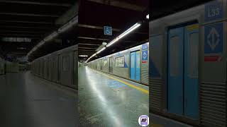 Trem Da Frota L Na Estação Conceição (Linha 1 - Azul)