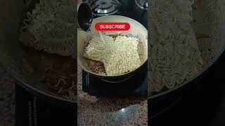 Masaledar chatpati Maggie recipe #shorts #youtube #shortsfeed #cookingwithrajia