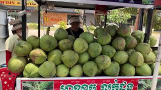 So Satisfying! Coconut Cutting Skills - Cambodian Street Food