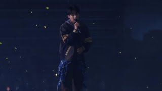 Jungkook 정국 - Shot glass of tears 'Golden' Live on Tour Fancam(4k)