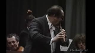 Jean Pierre Rampal plays Mozart's Concerto in D major K.314 Third Movement Rondeau