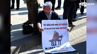 “Po u marrim lekë fëmijëve”, pensionistët protestojnë sërish