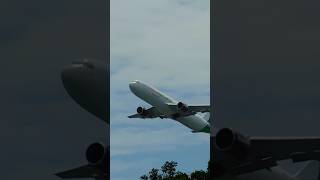 Boeing 767 departing Trinidad