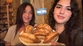 ASMR PROBANDO EMPANADAS ARGENTINAS🇦🇷 con mi amiga