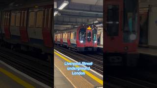 SOUND ON! Liverpool Street station London Tube #tube #london #train