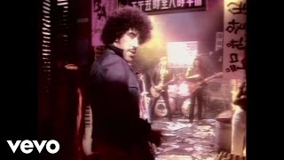 Thin Lizzy - Chinatown (Official Music Video)