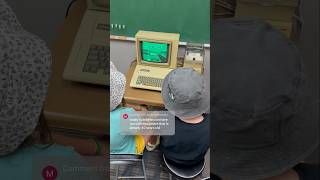 Students playing Cross-Country Canada on an apple II computer from 1983 #retrocomputing #nostalgia