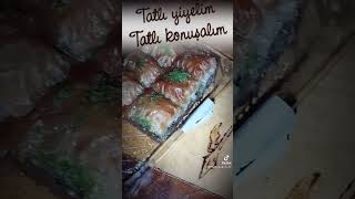 Tatlı yiyelim tatlı konuşalım)