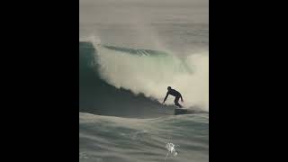 Taylor Knox with the hollow points… #surfing #sandiego #surfphotography (testing music preferences)