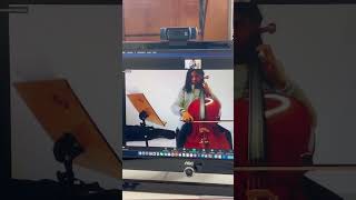 Aula de Cello on-line para a Ana