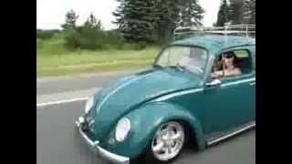 VW Beetle Cruising - 1963 - SLAMMED