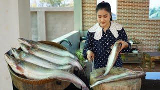 Delicious sour fish soup with water spinach - Yummy fish cooking - Cooking with Sreypov