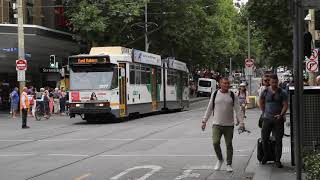 Tram B2.2077 runs 'bang road' on Swanston Street