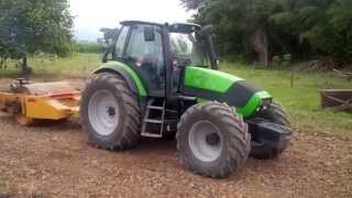 Deutz Fahr Agrotron 165.7 y compactador