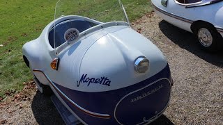 Brütsch Mopetta Smallest Car Convertible in the World 1955 bubble car Classic Car Show Schwetzingen