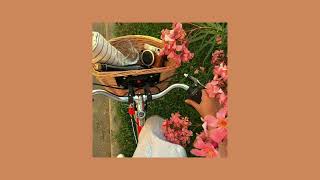 pov: you're riding a bike in a sunny day (a pop playlist)