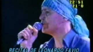 Leonardo Favio - Nació en Nazareth (en vivo)