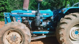 รุ่น Ford Tractor 7610เทียบกับคูโบต้า m9540 คันไหนน่าใช้กว่ากันครับ