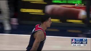 KUZMA le hace el donkeo de su vida en la cara a EMBIID