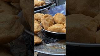 Laddu Peethi I | food | street food | shalmi bazar | Shahalam market |Lahore | radish | imli chutney