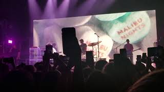 Valentine's day - LANY (Live in Montreal)