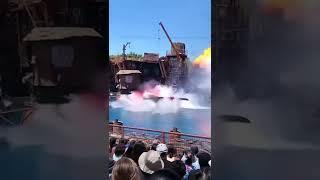 AMAZING!!!!•WaterWorld in the Universal Studios Park! 💥Have you been here? 🇺🇲📽 @christiancorom📍