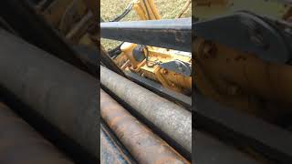 Pulling Pipe With a Vermeer 1620 Line Boring Machine