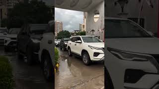 MUMBAI VIP CONVOY ENTRYIN TRAFFIC 8 #SHORTS #INDIA #CAR#LEXUS #fortuner