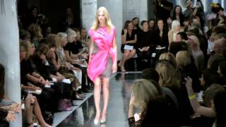 London Fashion Week 2011: Fluoro Brights Trend