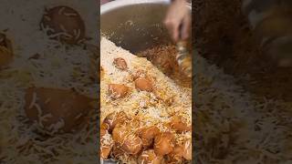 Exploring Karachi's Biryani Scene: Al Rahman Biryani in Kharadar | Top 10 Biryani Joints#shorts #eat