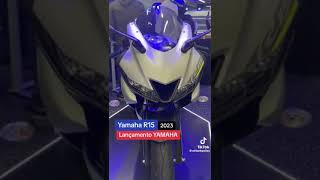 R15 nova moto da Yamaha