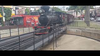 Maria fumaça 210 chegar na estação de Miguel Pereira