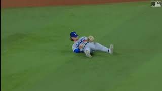 INSANE DIVING CATCH