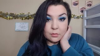 Tutorial: Turquoise Smokey Eye With A Hint Of Gold