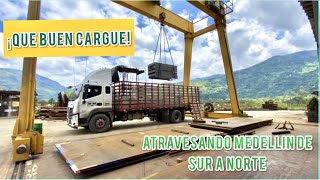 TOCO DESARMAR PARTE DE LA CARROCERIA PARA CARGAR CON PUENTE GRUA - Urbano en el valle de aburra.