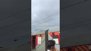 UDHNA RAILWAY STATION #surat #dailyvlog #vlog #khawajajistatus #khawajagaribnawazstatus #khwajadana