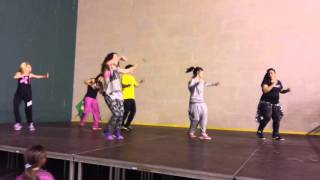 Master Zumba solidaria Tajonar-Li tourner