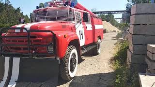 Prison fire truck ZiL-130 with blue lights (+ride along)