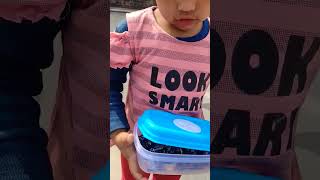 Wow 😲 cute baby 💕 ke Lunch Box me itani sari chocolate 🍫 #shorts #trending #viral #viralshorts