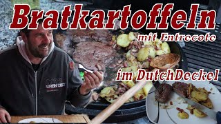 Bratkartoffeln mit Entrecote im Deckel vom Dutch Oven