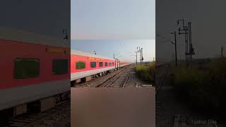 Madly !!! Sore Throat Shrill Honking 37402 BRC WAP7 with Sayaji Express #shorts