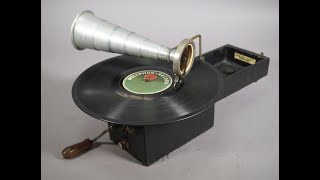 Peter Pan Portable Grammophon Phonograph