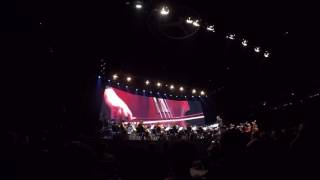 JAWS, MAIN THEME - THE BEST OF JOHN WILLIAMS - MERCEDES-BENZ ARENA - BERLIN (25-1-17)