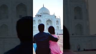 love infront of the love💕#shorts #viralvideo #tajmahal