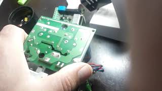 Measuring capacitors directly on the board with ESR 60