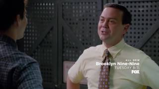 Бруклин 9-9 \ Brooklyn Nine-Nine - 4 сезон 14 серия Промо Serve & Protect (HD)