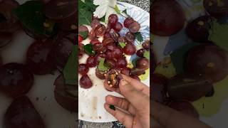 আঙ্গুর ফলের টক ঝাল ভর্তা রেসিপি/grapes vorta recipe😉#food #shorts #viral