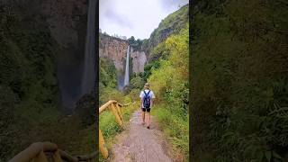 Sipiso piso waterfall